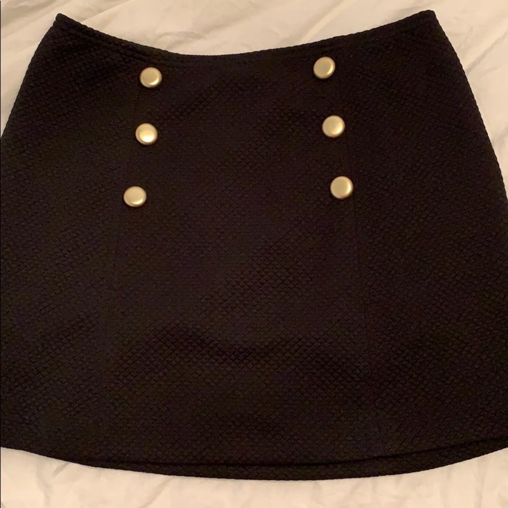 black skirt